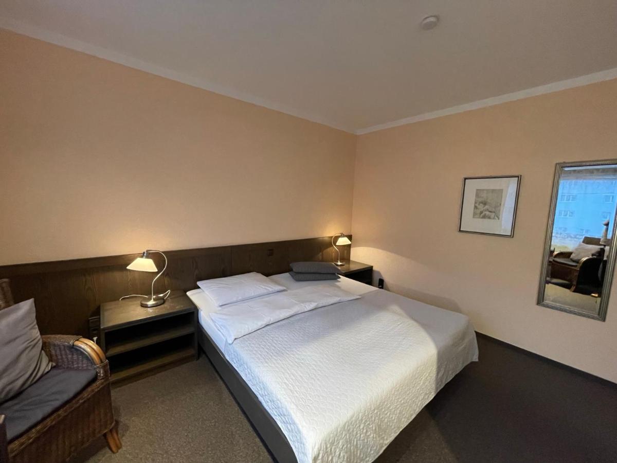 Hotel Brunnenhof Bad Nauheim Exteriör bild