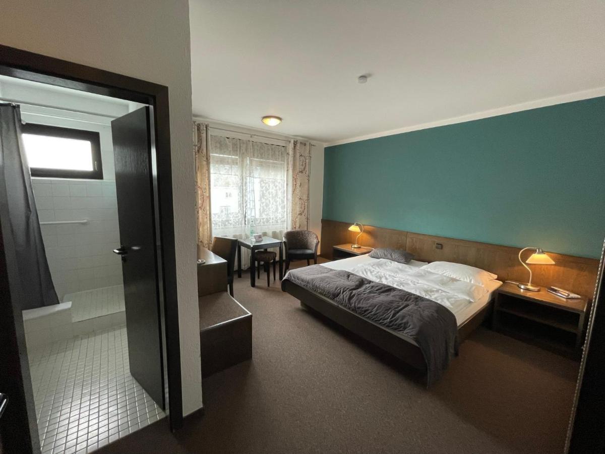 Hotel Brunnenhof Bad Nauheim Exteriör bild