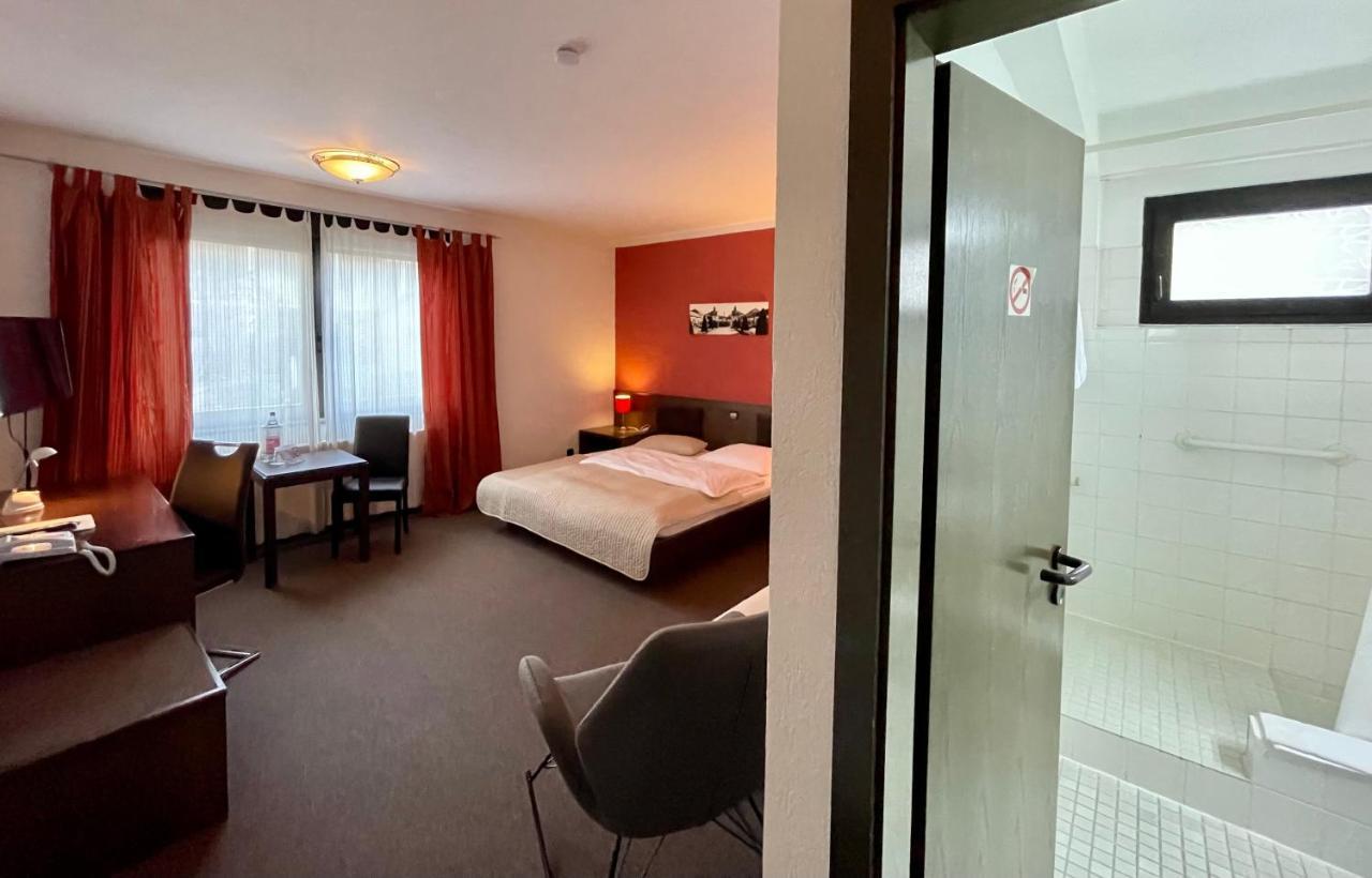 Hotel Brunnenhof Bad Nauheim Exteriör bild