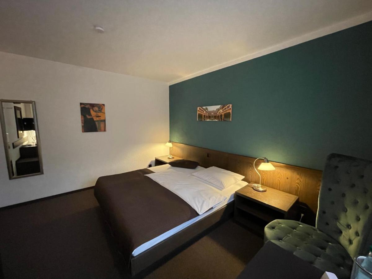 Hotel Brunnenhof Bad Nauheim Exteriör bild